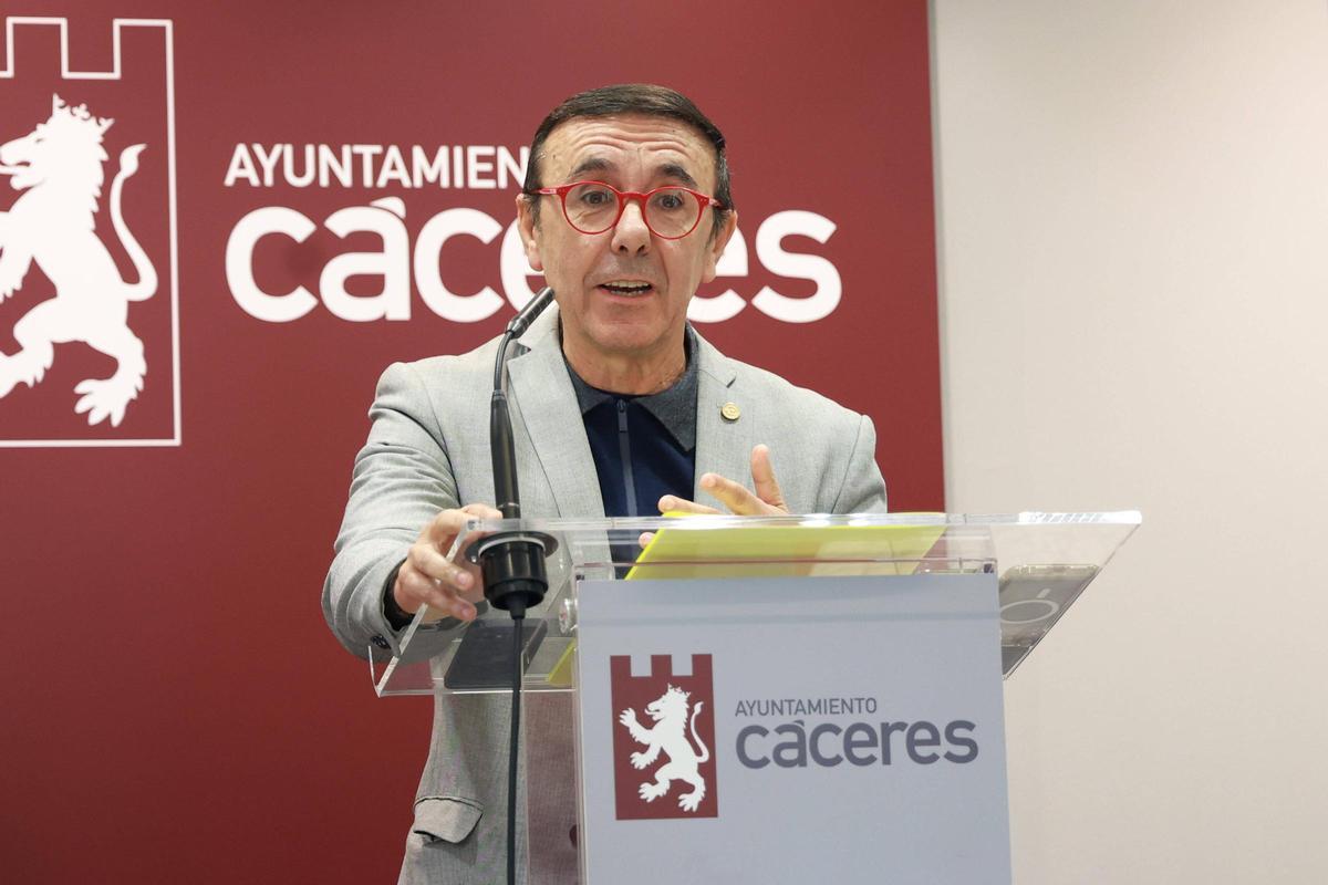 José Hidalgo, presidente de la Federación Española de Triatlón.