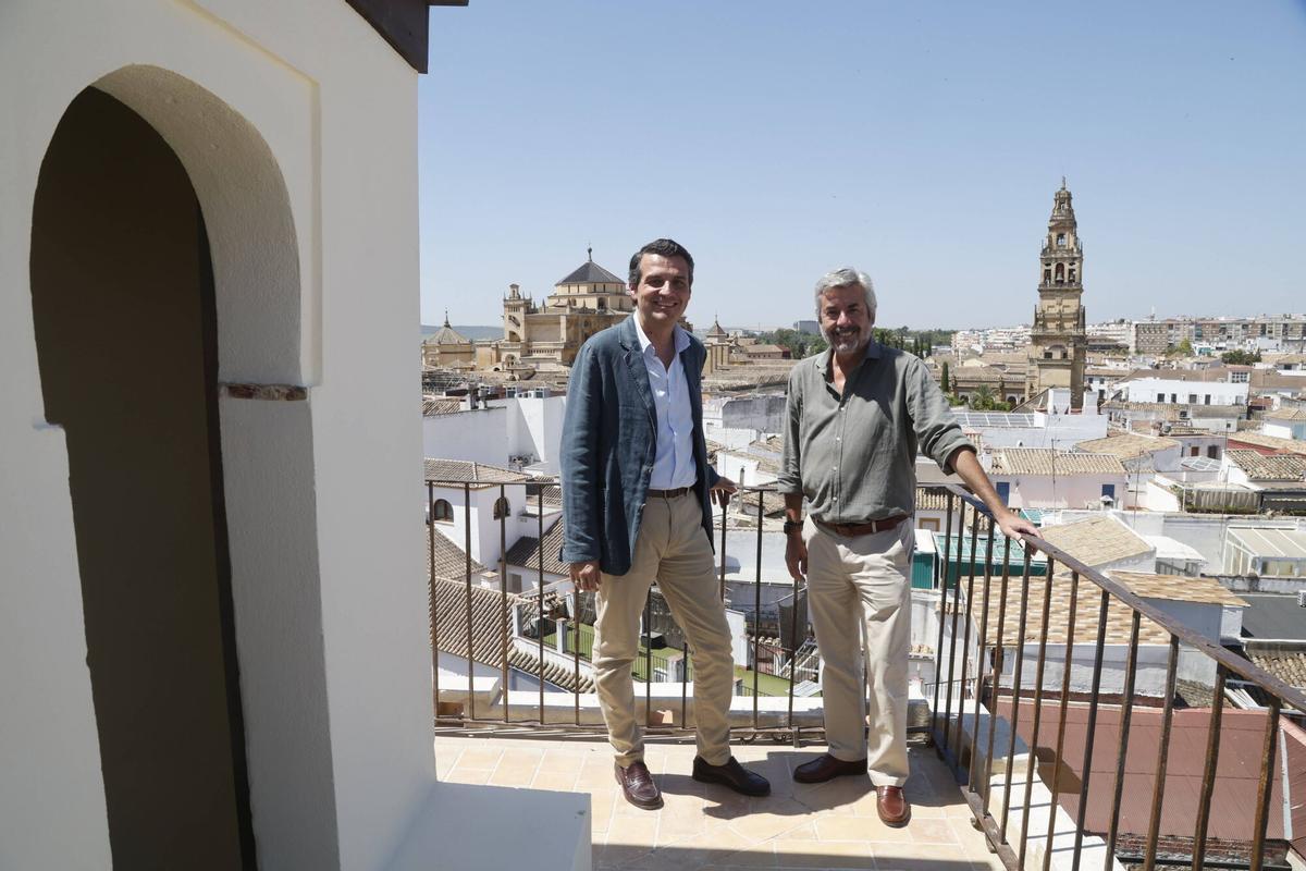 A.J.González Córdoba Convento de Santa Clara. El alcalde de Córdoba, José María Bellido, junto al presidente de la Gerencia Municipal de Urbanismo,Miguel Ángel Torrico, visita el convento de Santa Clara. NOELIA Pregunta también por Regina, a ver si ha acabado ya la obra