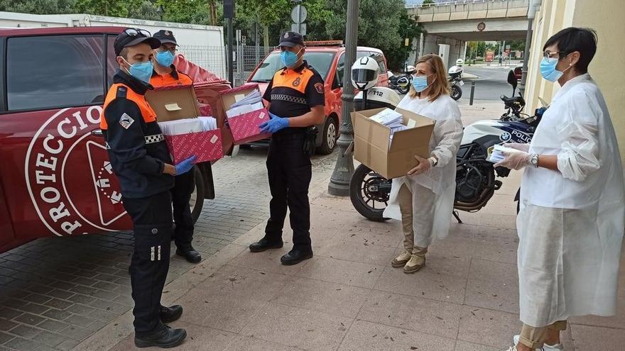 Benicàssim inicia el reparto de 25.000 mascarillas