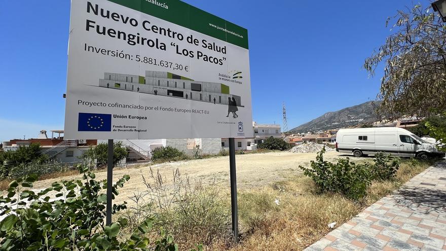 Parcela donde se ubicará el centro de salud de Los Pacos en Fuengirola (Málaga)