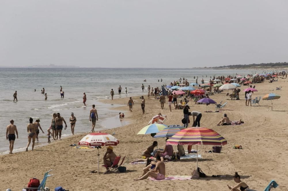 Primer fin de semana de playas abiertas al baño