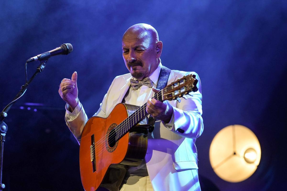Javier Ruibal se adentra en los años cincuenta