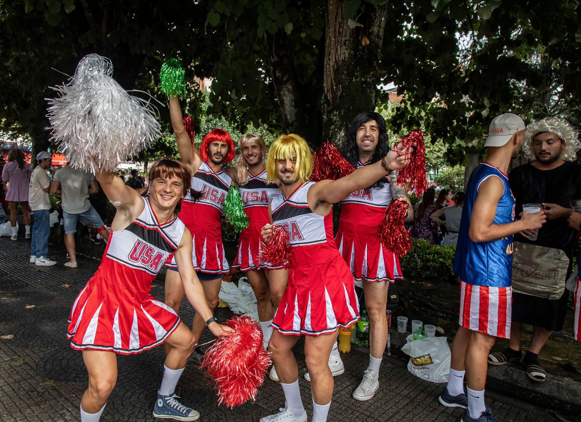 Los cielos se abrieron en Redondela para el Carnaval de Verano