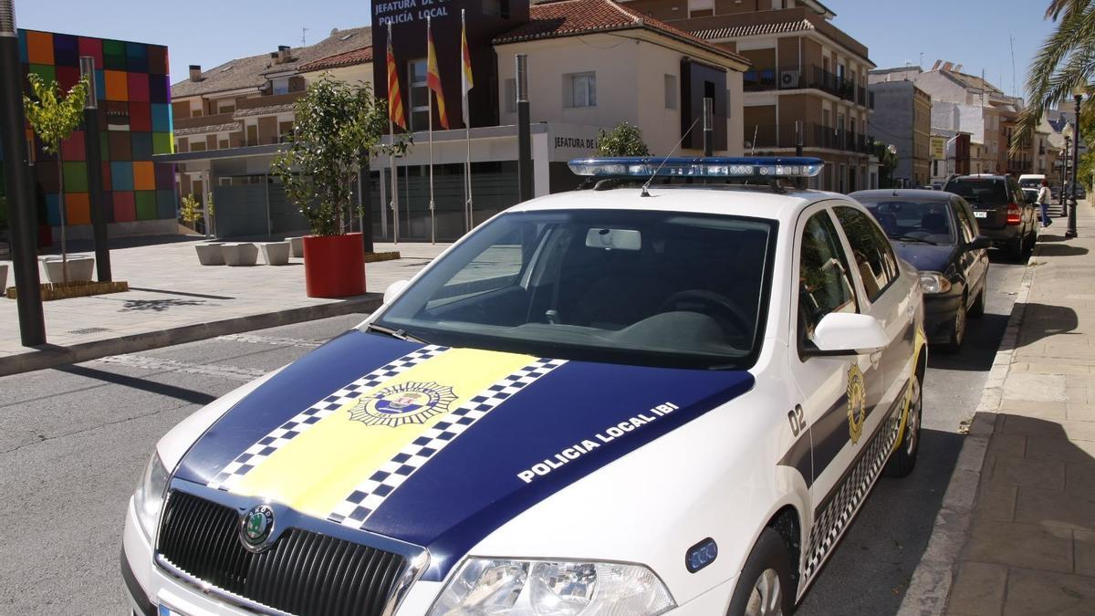 Policía Local de Ibi, en imagen de archivo.