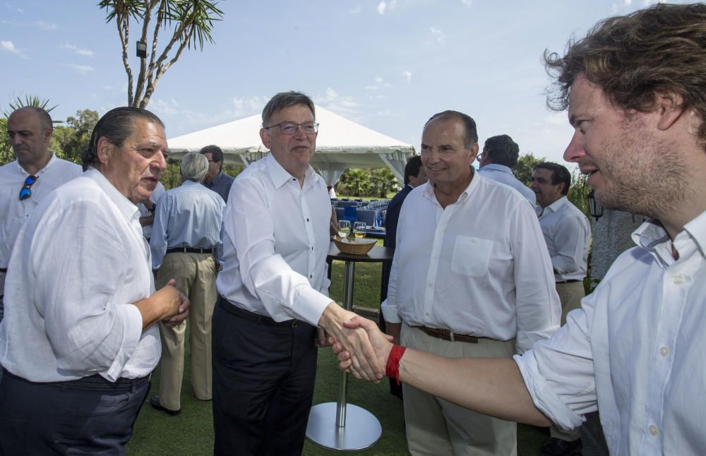 Encuentro entre empresarios y el Consell