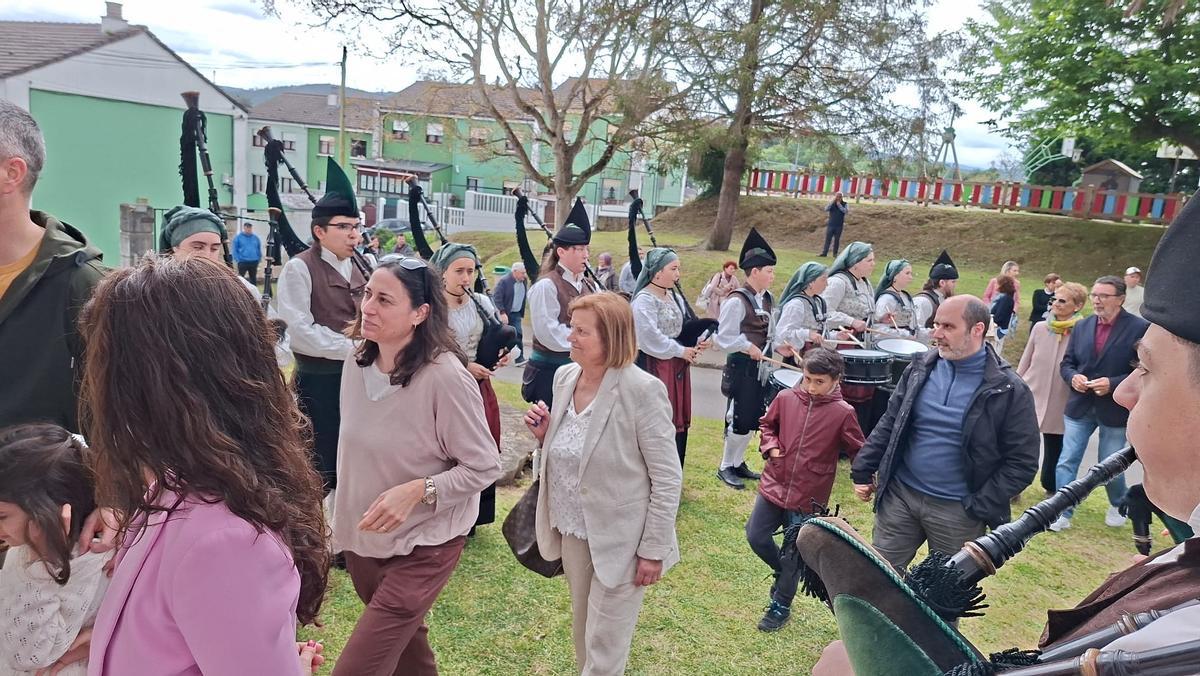 En imágenes: el colegio La Paloma de Castropol celebra su medio siglo de historia