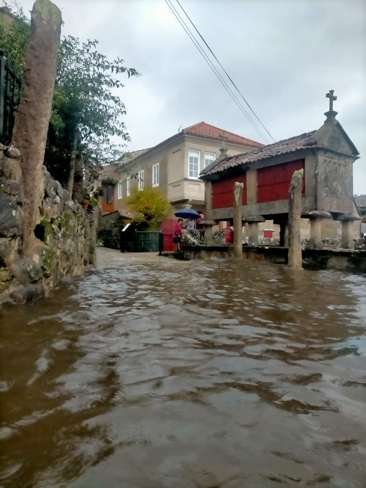 Galicia, bajo la lluvia: las imágenes tras el paso de Celine