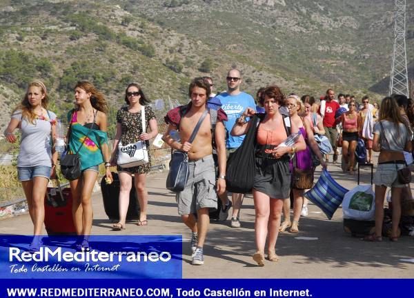 LOS FIBERS  SE MARCHAN DE LA ZONA DE ACAMPADA DEL FIB (2009)