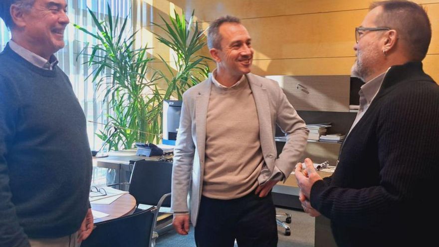 Pacto para fijar medidas que ayuden a bajar los alquileres en La Felguera