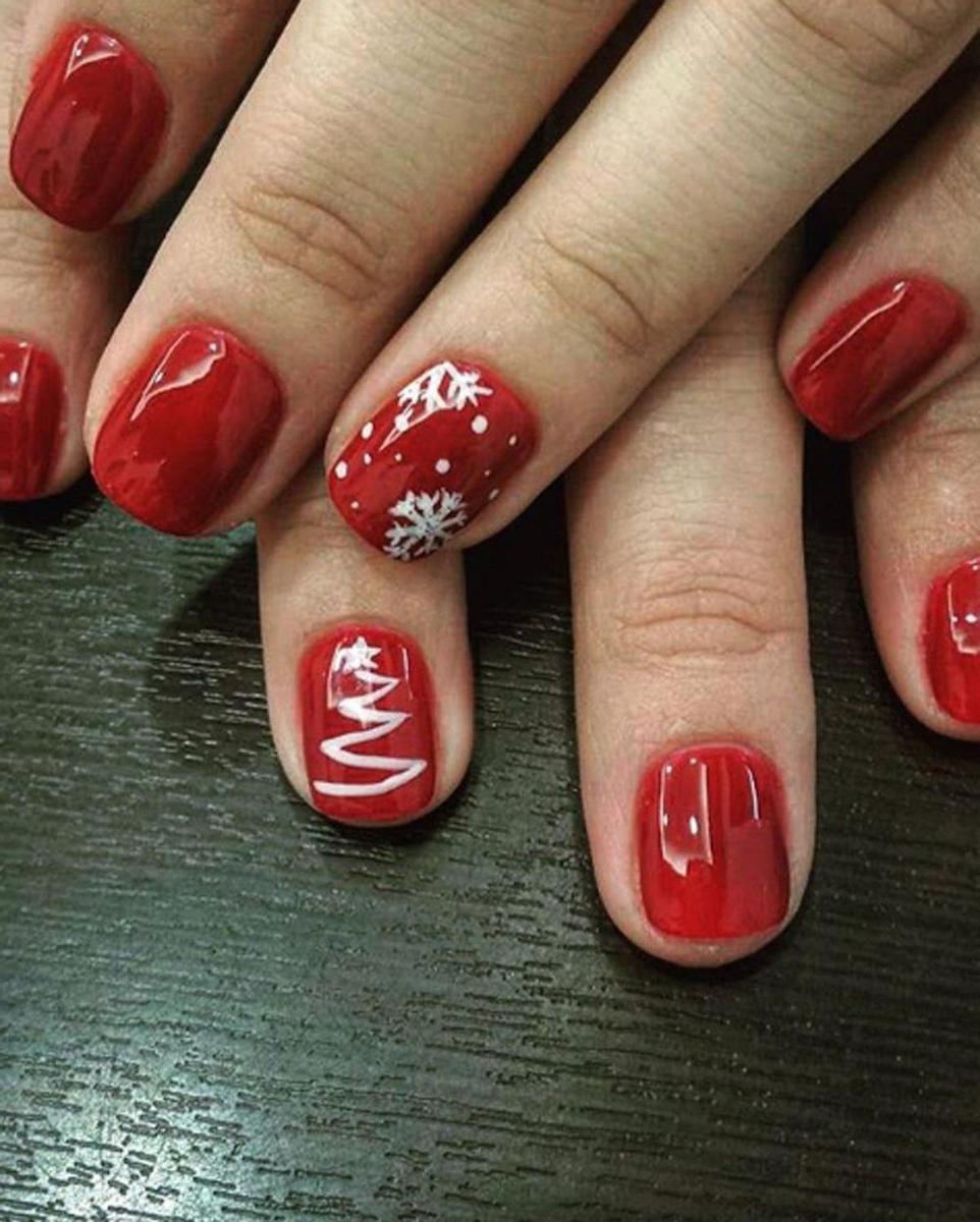 Uñas de Navidad: en blanco y rojo