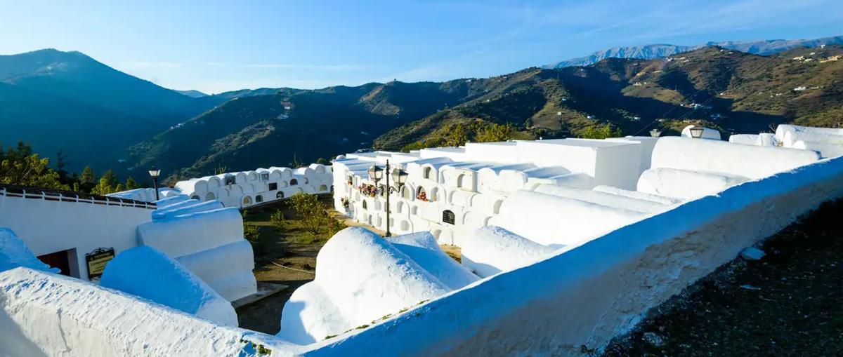 Cementerio Redondo de Sayalonga, en Málaga