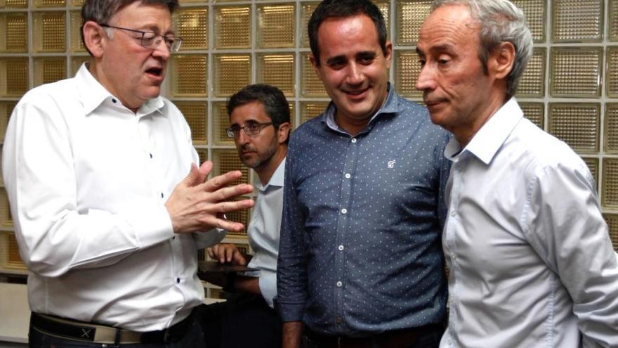 Puig, con Alarte y Ciscar en la noche electoral.