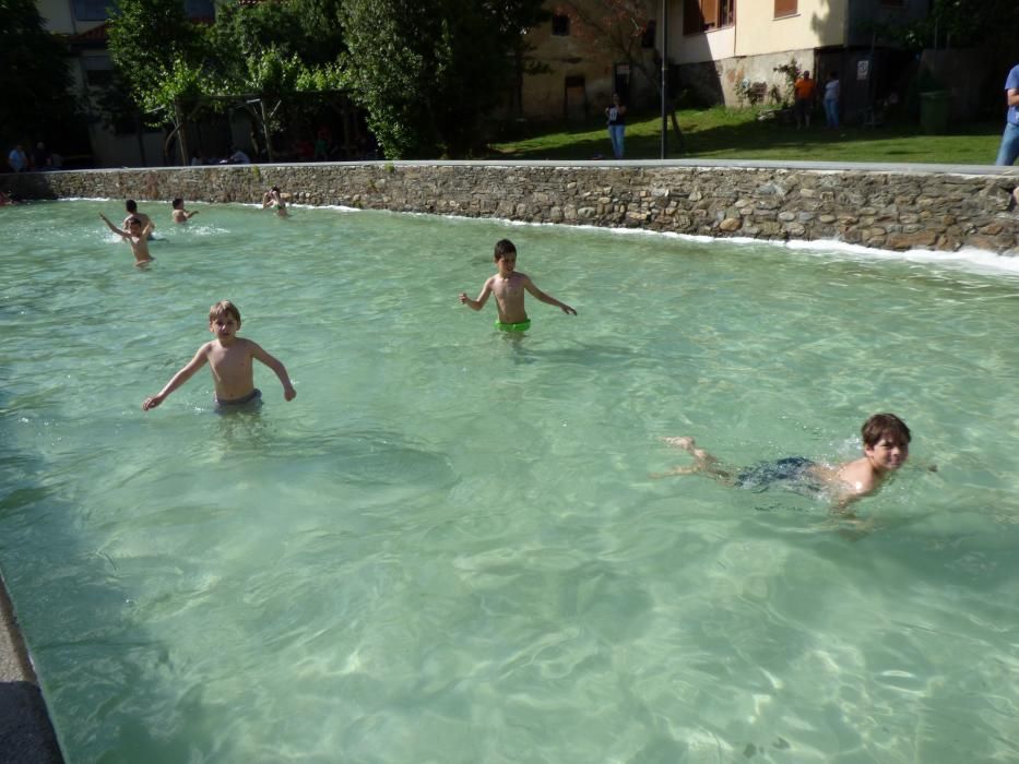 La "playa" de Cangas del Narcea en el Prao del Molín