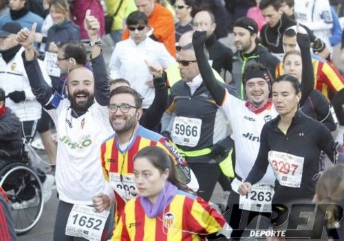 Búscate en la meta de Mestalla