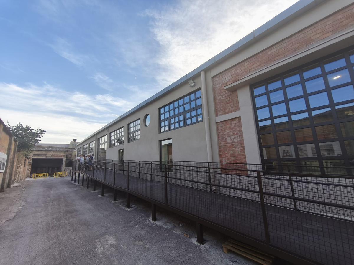 Galería: La Real Fábrica de Loza y Porcelana del Conde de Aranda estrena un nuevo espacio al servicio de l’Alcora