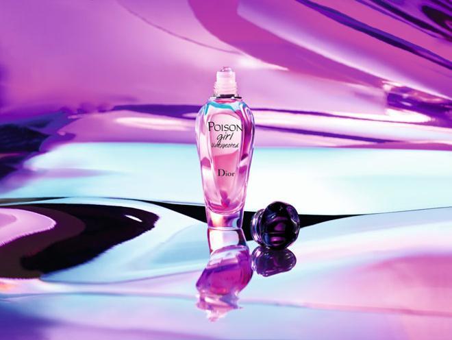 Perfume de Dior 'Poison Girl Roller-Pearl' en formato 'roll on'