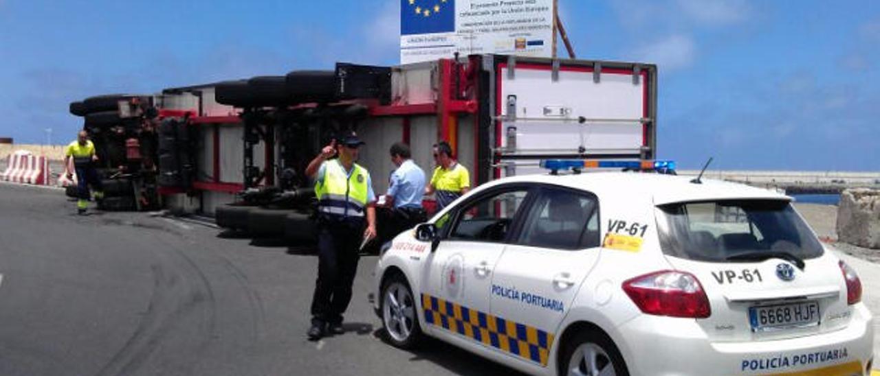 El Puerto saca 25 nuevas plazas de sustitución para la Policía Portuaria