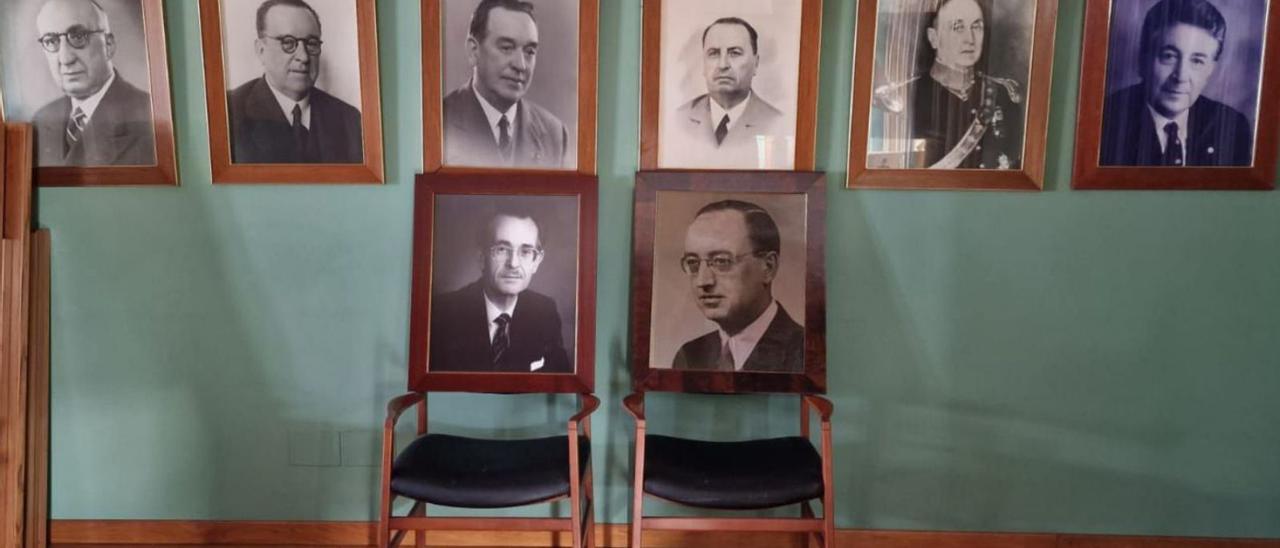 Retratos de los expresidentes de Albo guardados en la sala de juntas de Jacinto Benavente.