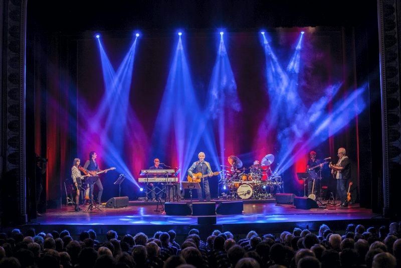 Concierto de Carbonell en el Teatro Principal de Zaragoza