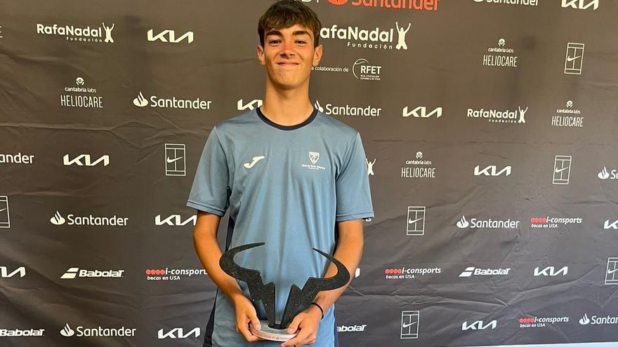 La nueva promesa del tenis alzireño amplía su palmarés