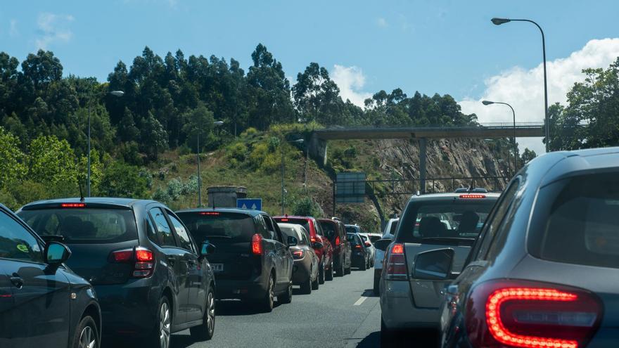 Conductores gallegos se dejarían 104 millones más al año si sube la tasa del diésel