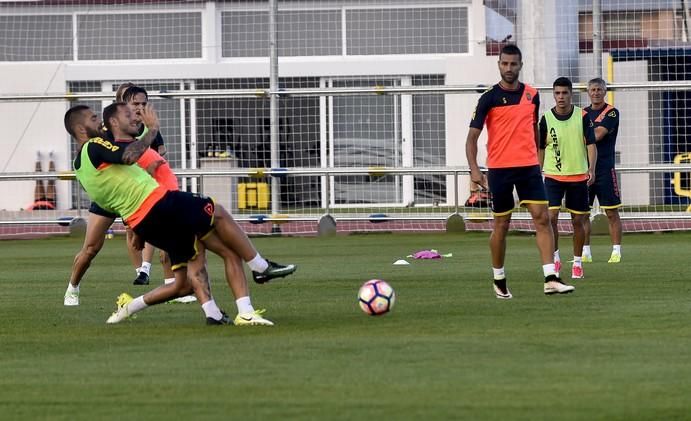 ENTRENAMIENTO UD LAS PALMAS 270417