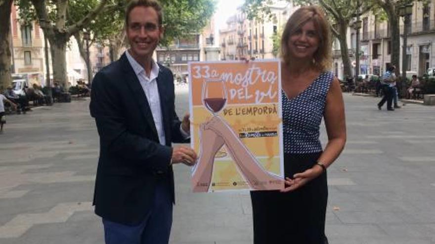 Marta Felip i Jordi Masquef presentant la mostra.