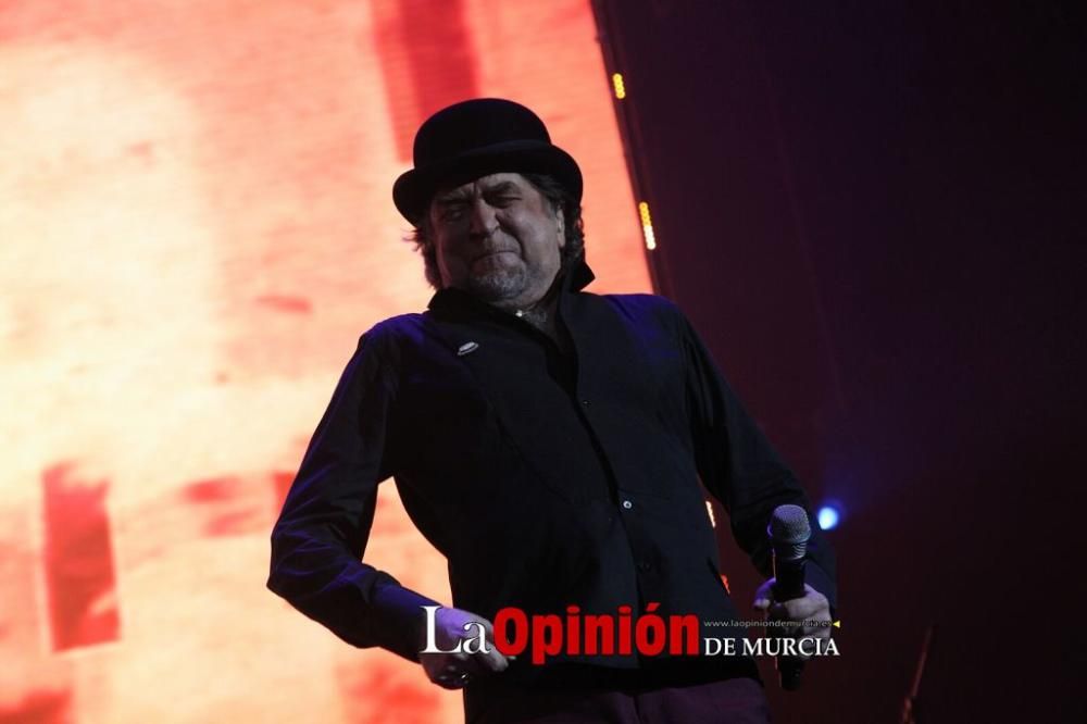 Joaquín Sabina lo niega todo en Murcia.