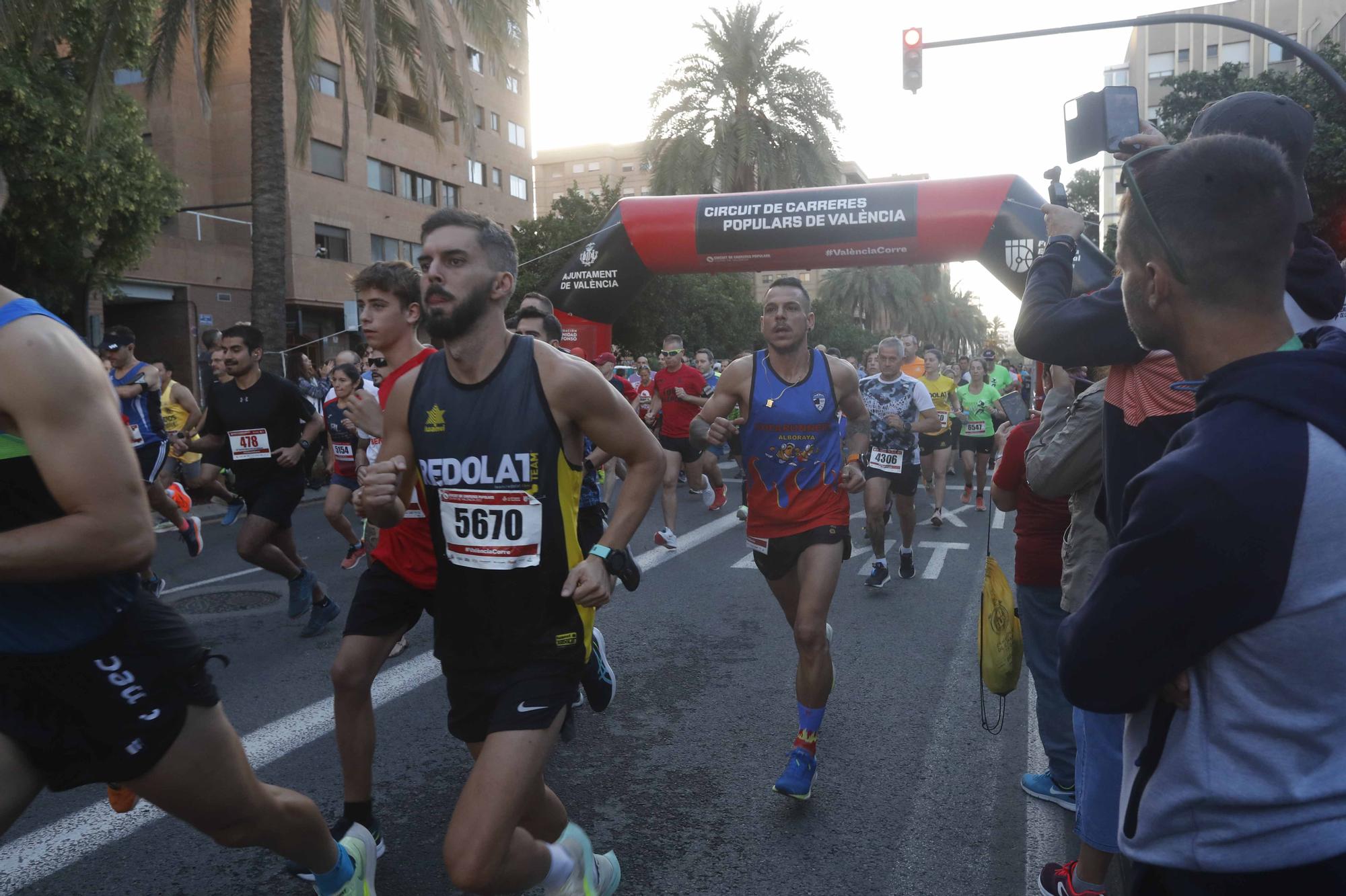 ¡Búscate en la X Carrera de la Universitat de València!