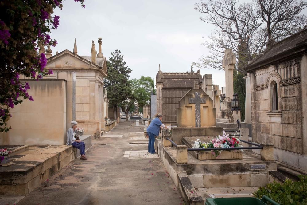 Nuestros ilustres muertos