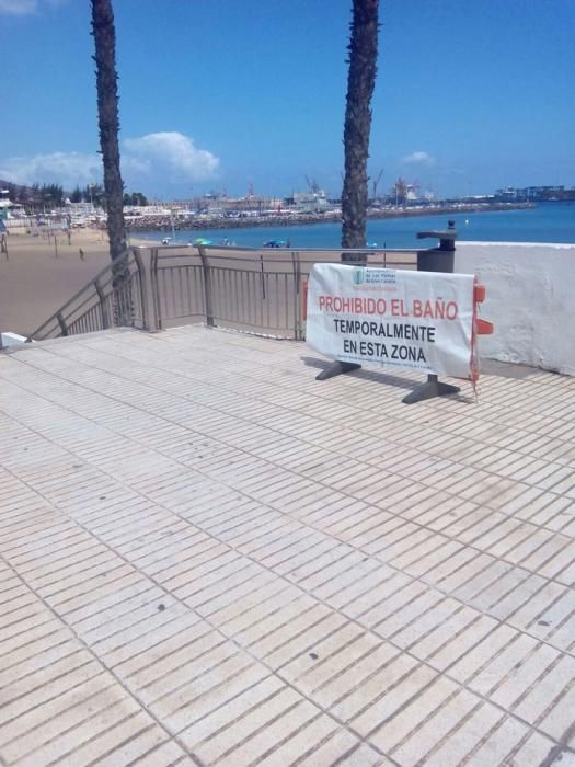 Playa de las Alcaravaneras cerrada al baño