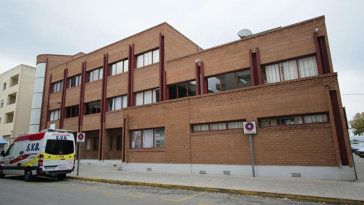 El centro de salud Jaume Roig de Oliva, donde faltan actualmente cuatro médicos
