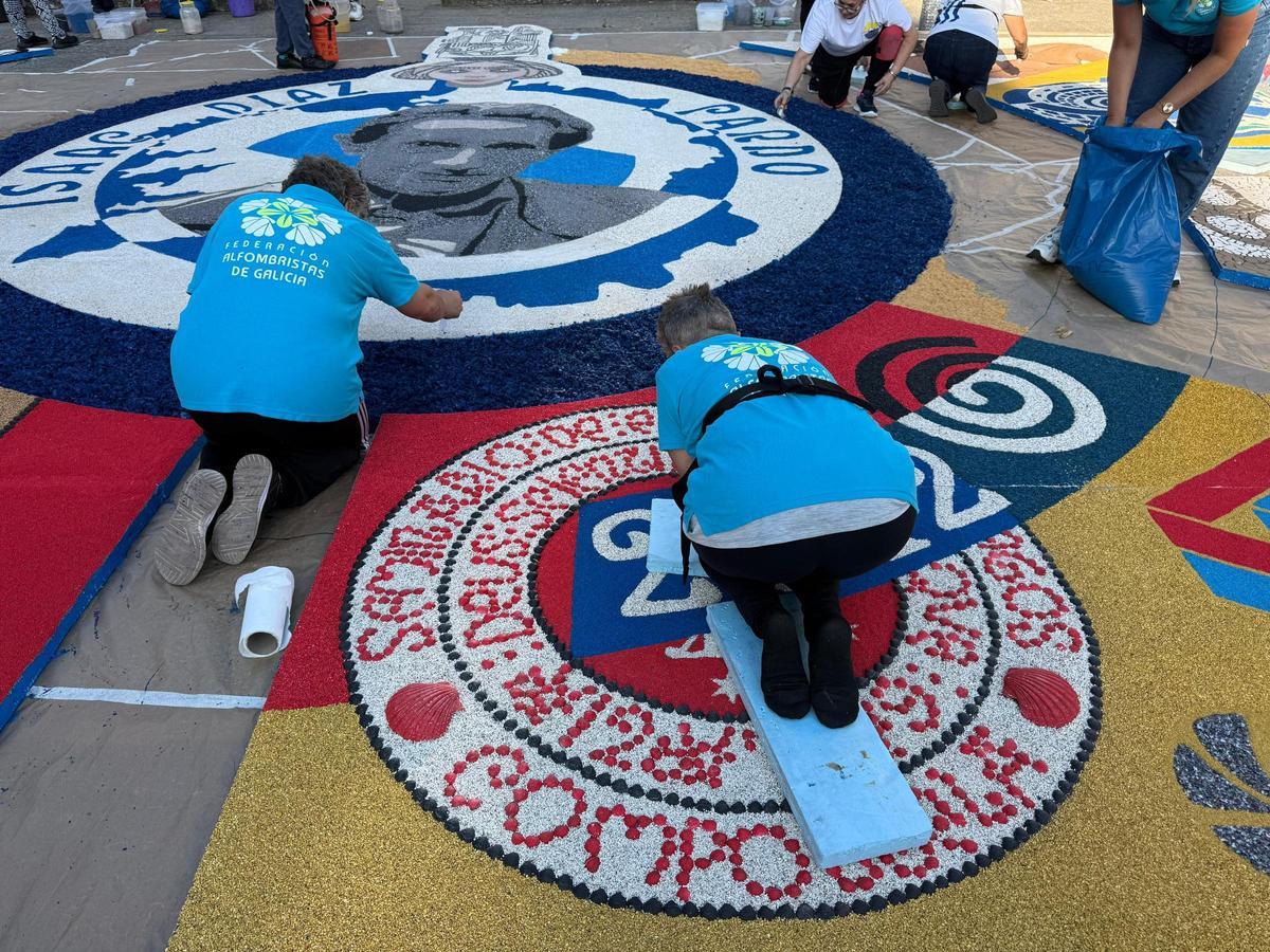 Alfombristas do Morrazo na gran alfombra no corazón de Galicia Alfombristas do Morrazo na gran alfombra no corazón de Galicia