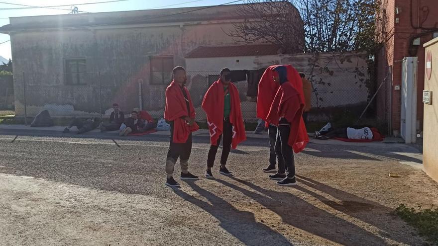 Descoordinación entre Guardia Civil y Policía Nacional en la interceptación de una patera en Calblanque