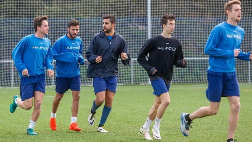 Desde la izquierda, Pablo Ledesma, Loren Fernández, Omar Tranche, Paulo Piel y Thomas.