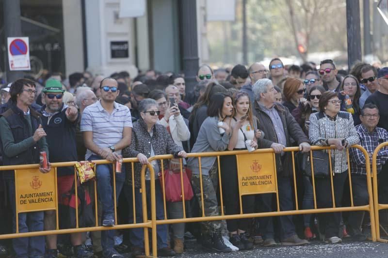 Búscate en la mascletà del 11 de marzo