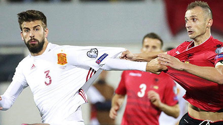 Gerard Piqué, durante el partido contra Albania.