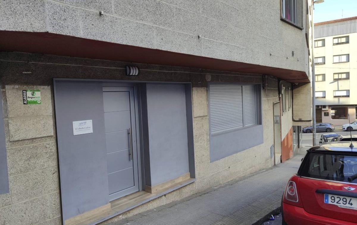 Residencias turísicas en un bajo de Alexandre Cribeiro. | SANTOS ÁLVAREZ