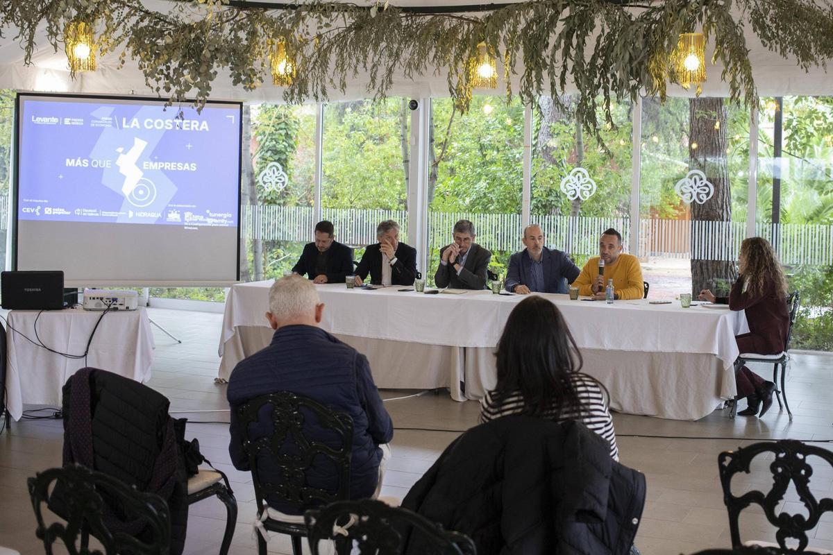 Más que Empresa La Costera