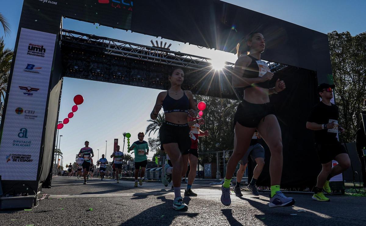 ¿Has corrido en la Media Maratón de Elche? Búscate aquí ¿Has corrido en la Media Maratón de Elche? Búscate aquí