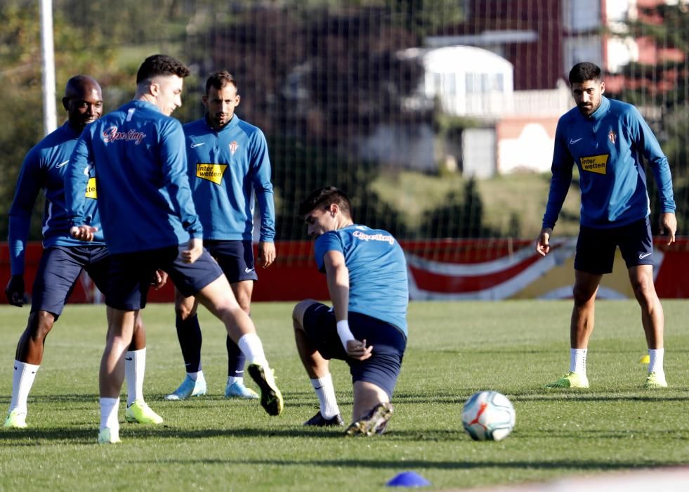 El Sporting, con la plantilla de Vesuvius