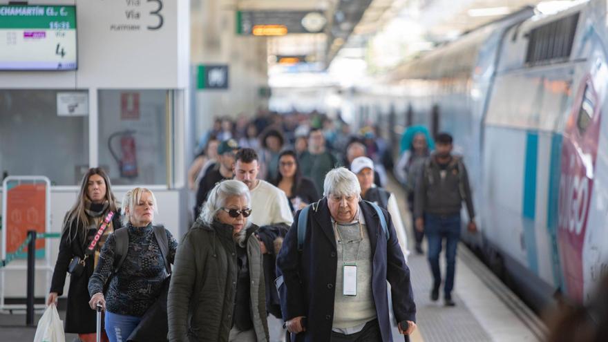 Las obras en Chamartín reducen trenes pero permiten el AVE València-León