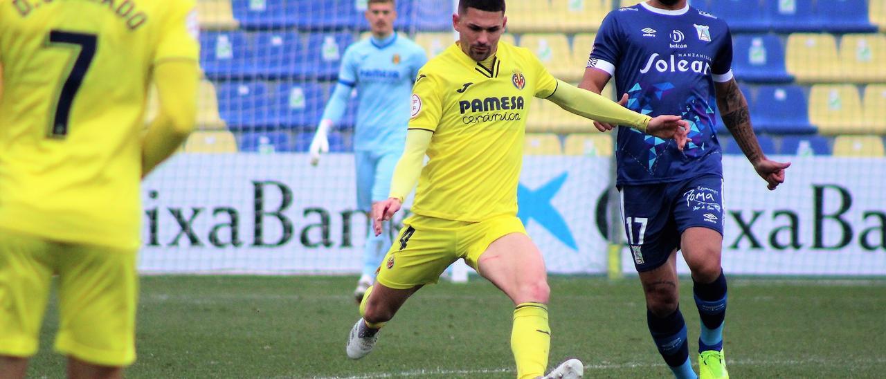 El filial amarillo ya superó al Atlético Sanluqueño en el Mini Estadi por un contundente 4-1 en la primera vuelta.