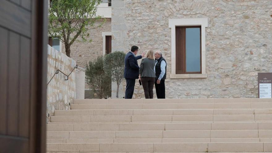 ¿Cuánto valen una caña y un café en el nuevo Parador de Ibiza? Estos son los precios de la cafetería del nuevo hotel