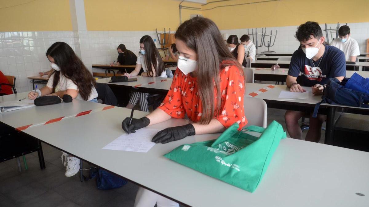 Las clases se reanudan con cerca del 30% del alumnado de 2ª de bachillerato y con poca asistencia en FP