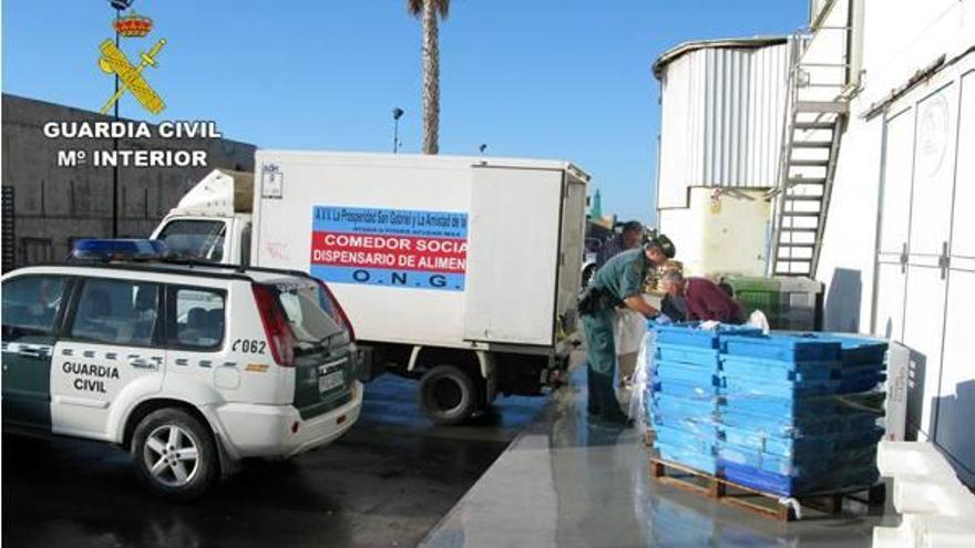 Intervienen más de media tonelada de pescado fresco inmaduro en La Vila