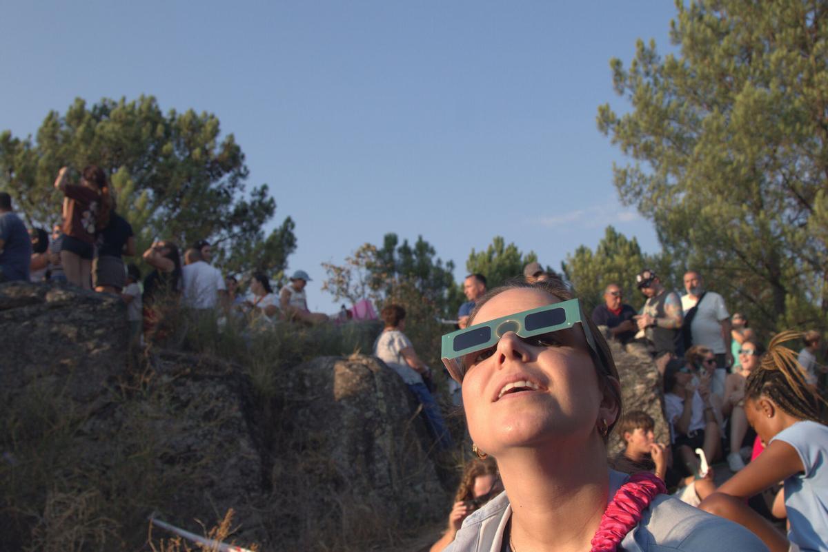 El eclipse desde Ourense, en imágenes
