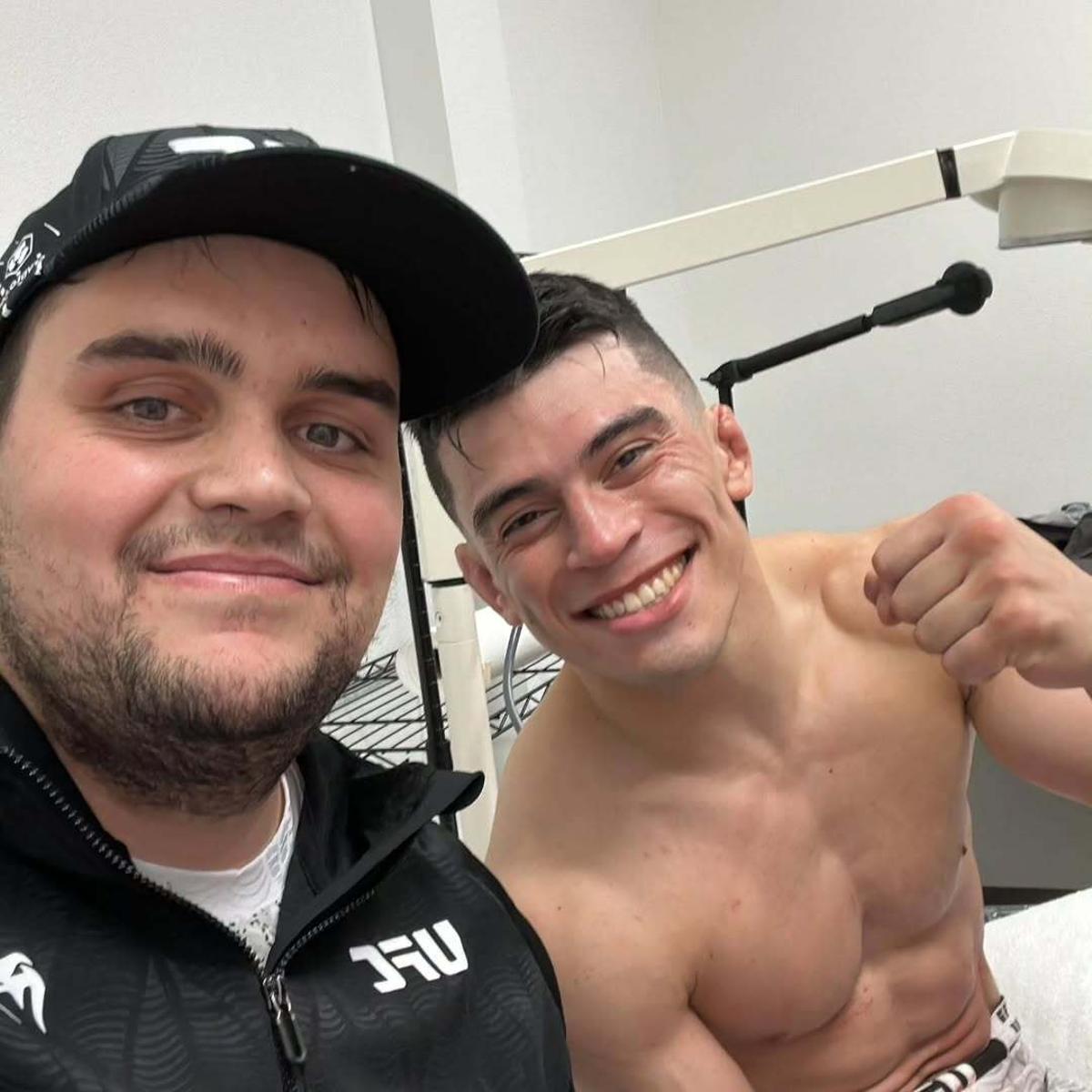 Kevin Vallejos junto a su mánager, Martin Pakiarz, CEO de Samurai Fight House