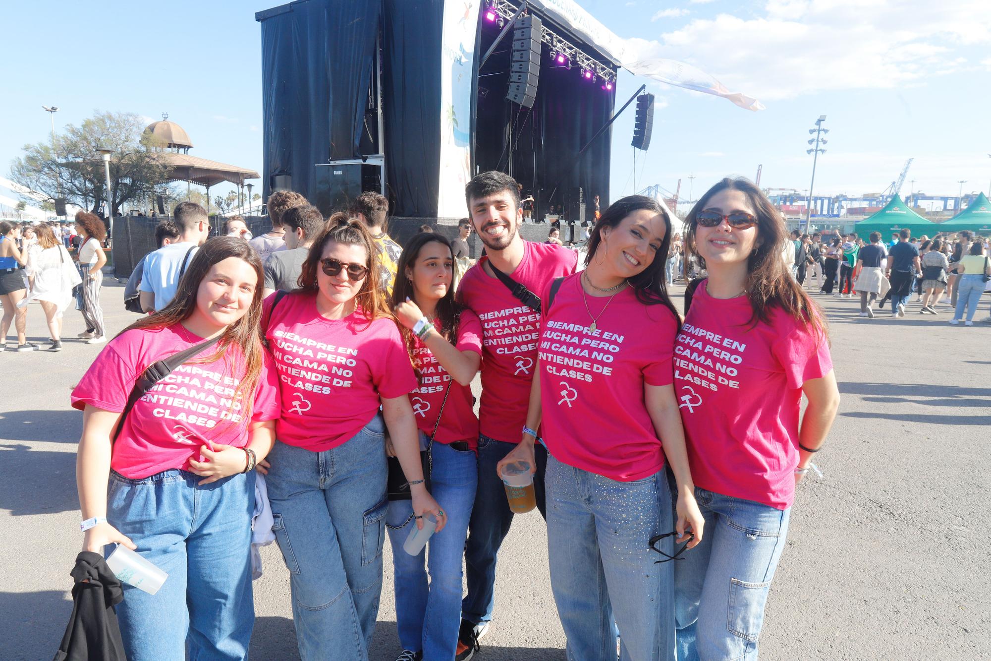 Búscate en las paellas universitarias de la Marina de València