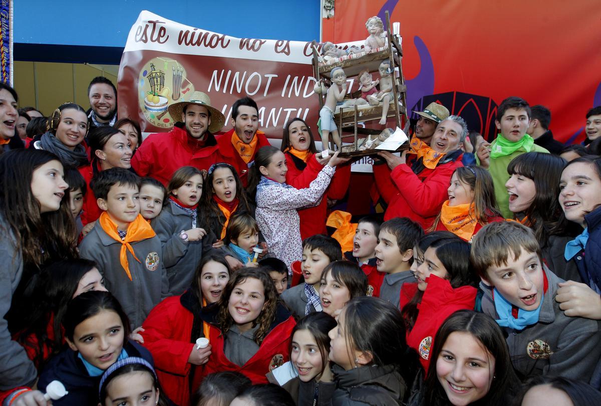 Ninot indultat infantil 2013 para Reino de València-Duque de Calabria.